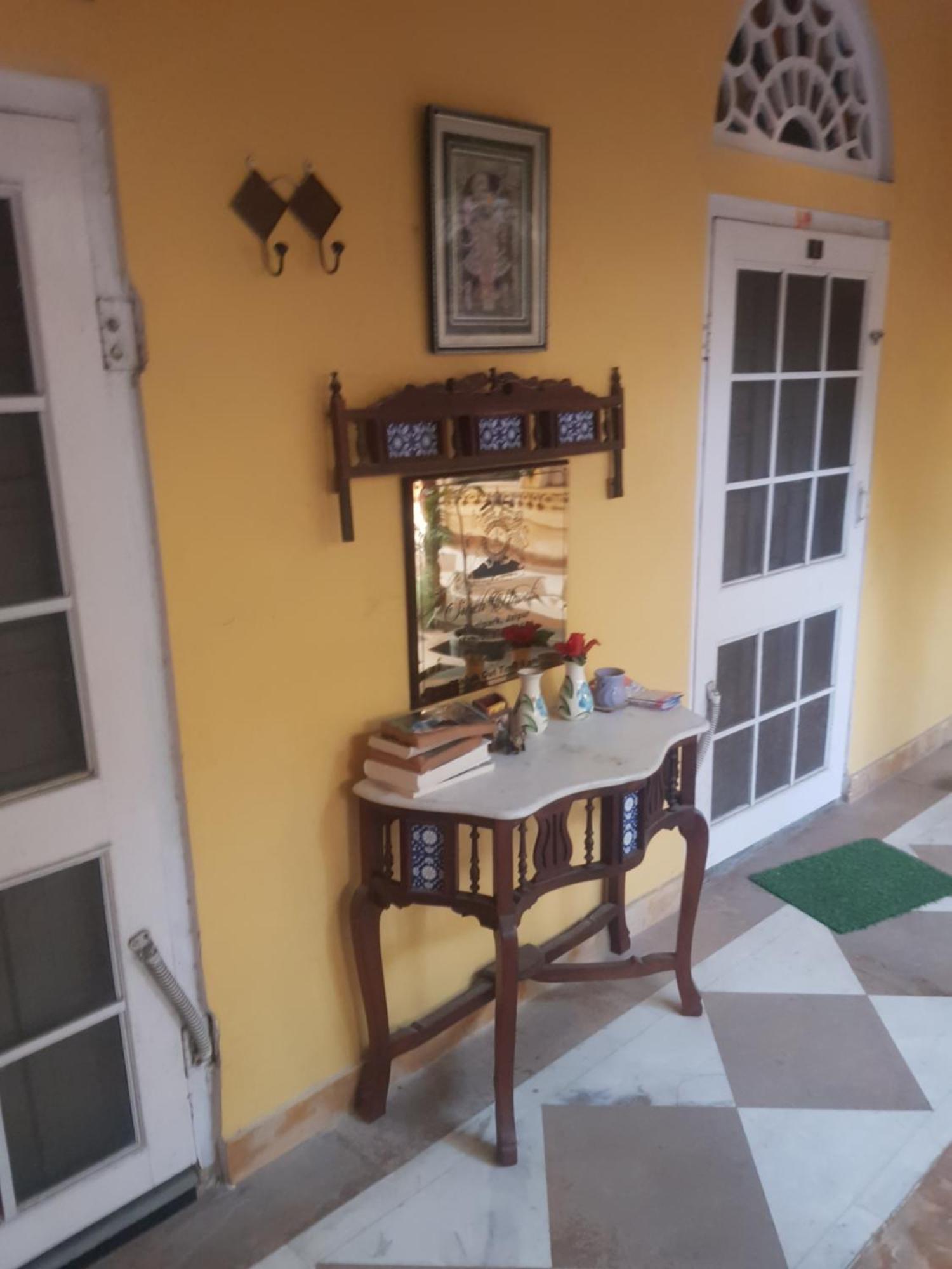 Sureli Haveli Apartment ชัยปุระ ภายนอก รูปภาพ
