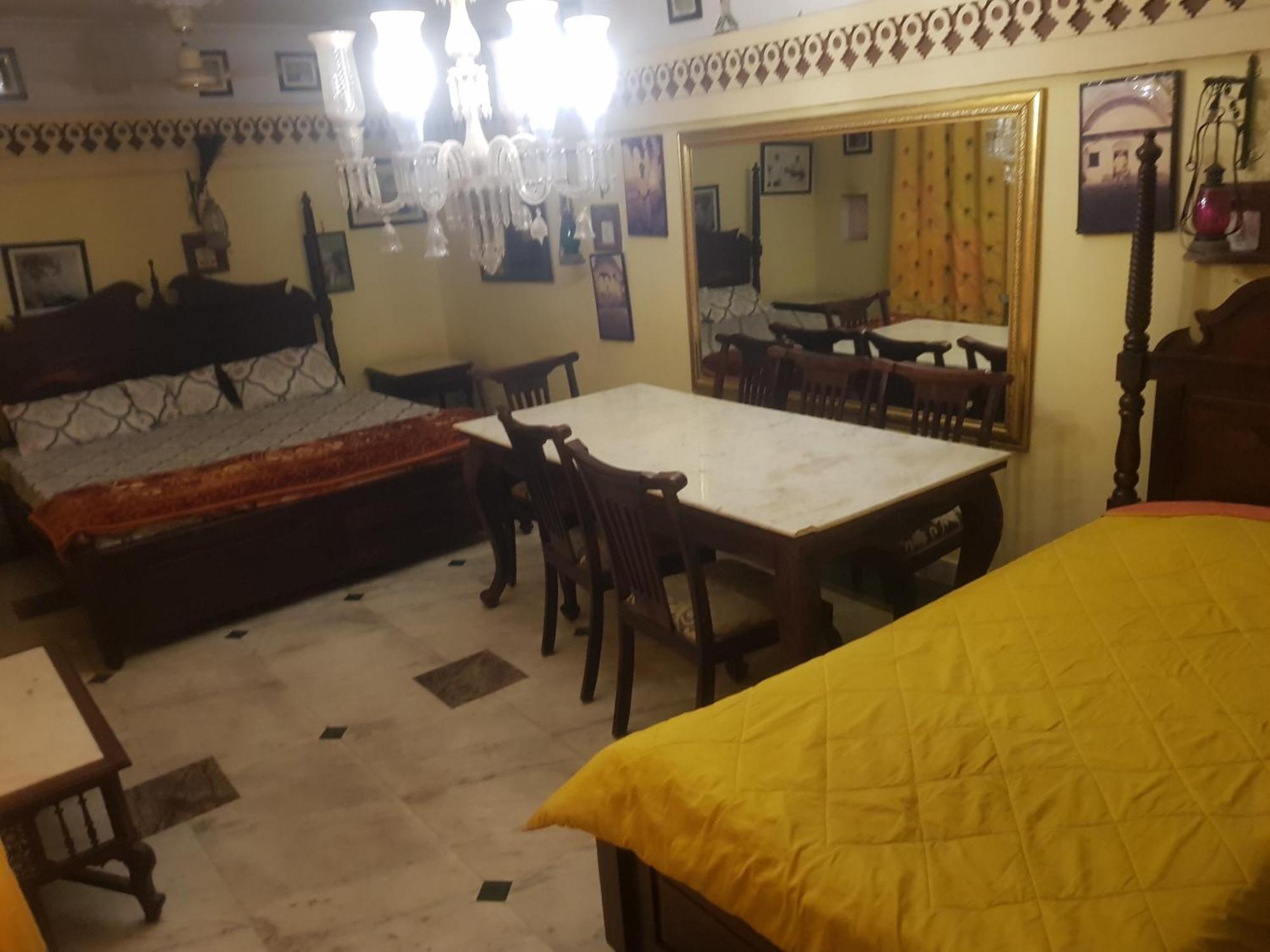 Sureli Haveli Apartment ชัยปุระ ภายนอก รูปภาพ